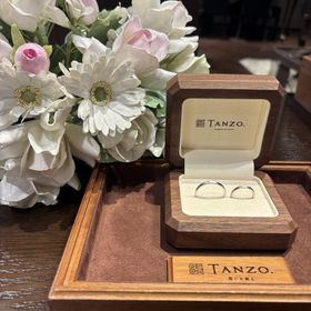 【TANZO.(鍛造指輪)の口コミ】 迷ってしまうほど、デザイン豊富でそこからさらに加工も充実していて、想…