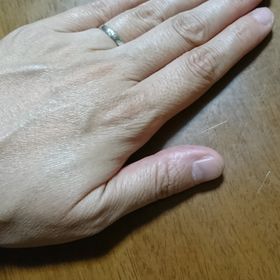 【ギンザタナカブライダル(GINZA TANAKA BRIDAL)の口コミ】 仕事上、あまり目立たないようなシンプルなデザインを探していて、あまり…