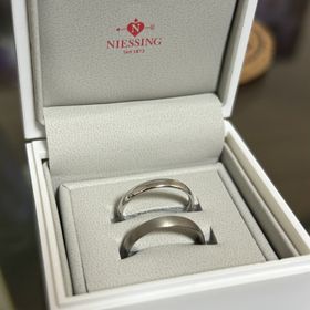 【NIESSING(ニーシング)の口コミ】 指に違和感を感じさせない付け心地で日常遣いに最適だと感じました。さら…