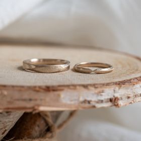 【Cayof(カヨフ)の口コミ】 様々なジャンルを選択でき、どのデザインも洗練されているのが、魅力的だ…