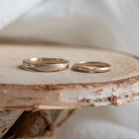 【Cayof(カヨフ)】の口コミ 様々なジャンルを選択でき、どのデザインも洗練されているのが、魅力的だと...