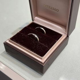 【アイプリモ(I-PRIMO)の口コミ】 指輪があまり太くなくウェーブが綺麗で、指が太くて短く見える私の手でも…