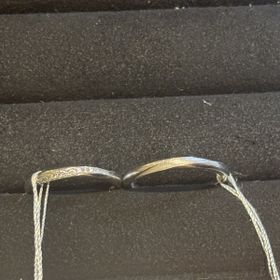 【TRECENTI(トレセンテ)の口コミ】 15石でキラキラなところが好きです。
上や下など色々な角度からみてもダイ…