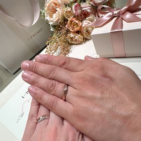 【アイプリモ(I-PRIMO)の口コミ】 ピンクゴールドのカラーとウェーブのデザインとプラチナとピンクゴールド…