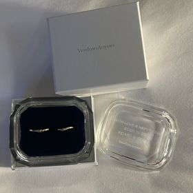 【ヴァンドーム青山(VENDOME AOYAMA)の口コミ】 ゴールドかつウェーブで気に入ったデザインであった。
ブライダルブランド…