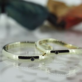 【Antille(アンティール)の口コミ】 内側にオリジナルで自分の考えた絵や模様、イラストなど自由に刻印するこ…