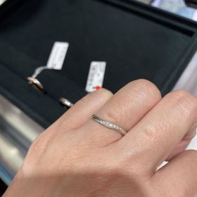 【ヴァンドーム青山(VENDOME AOYAMA)の口コミ】 ダイヤのカットがよく、その輝きに見る度にテンションが上がります。ダイ…