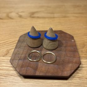 【CRAFY(クラフィ)の口コミ】 指輪のデザインから自分たちですることができます。素材は14種類あり、自…