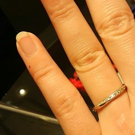 【エクセルコダイヤモンド(EXELCO DIAMOND)の口コミ】 ダイヤモンドが沢山ついていて、キラキラ輝いていて素敵でした。
かつプラ…