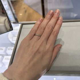 【STAR JEWELRY(スタージュエリー)】の口コミ ファッションリングを常時こちらのブランドのものをつけているので来店しま...