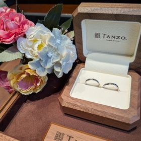 【TANZO.(鍛造指輪)の口コミ】 オリジナルなデザインの指輪ができること
指輪一つ一つ細かな部分まで注文…