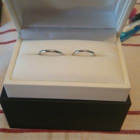 【Timeless ones Lovers(タイムレスワンズラバーズ)の口コミ】 まずは私一人で色々とショップを回ってデザインの凝ったものを最初は探し…