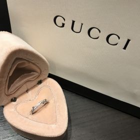【グッチ(GUCCI)の口コミ】 一番の決め手は対応してくださったお姉さんの人柄です。
一生モノを選ぶに…