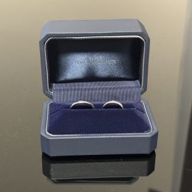 【銀座ダイヤモンドシライシの口コミ】 たくさんの指輪を見た中で細くて指が長く見えるデザインでした。ダイヤモ…