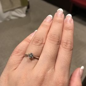 【銀座ダイヤモンドシライシの口コミ】 友達から王道の立て爪リングは日常使いしにくく結局しまったままになっち…