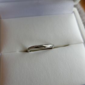 【CAFERING(カフェリング)の口コミ】 初めはダイアモンドがくすむと、よく周りの友人が言ってたのでダイアモン…