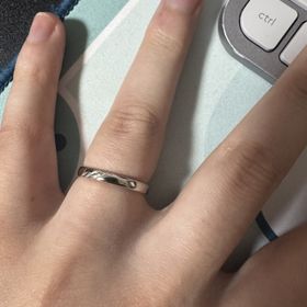 【ケイウノ ブライダル(K.UNO BRIDAL)の口コミ】 ディズニーデザインの指輪があったことが来店のきっかけでした。実際に試…