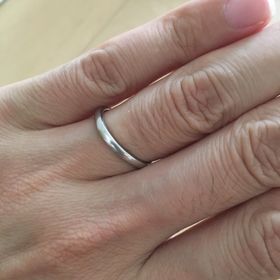 【俄(にわか)の口コミ】 ニワカブランドのデザインが全体的に気に入りました。ゴツゴツした感じが…