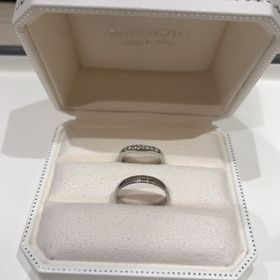 【MIKIMOTO(ミキモト)の口コミ】 婚約品は指輪ではなく、時計をいただいたので結婚指輪はダイヤが付いた指…