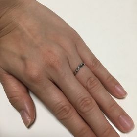 【JEWELRY  KAMATA(ジュエリーかまた)の口コミ】 ほぼフルオーダーで作っていただきました。2人の思い出を指輪にふんだんに…