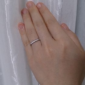 【シャネル(CHANEL)の口コミ】 パリのヴァンドーム広場の形状に着想を得たというこの独特な形に惹かれま…