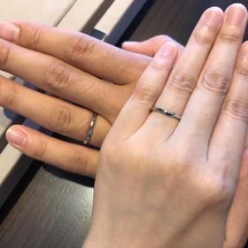 【俄(にわか)の口コミ】 俄の「せせらぎ」の指輪に込められた意味とつけた感じが自然で綺麗なとこ…