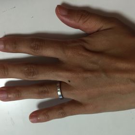 【ハリー・ウィンストン(Harry Winston)の口コミ】 夫が、男性でも女性同様ダイヤモンドがはいっていて同じものがいいという…