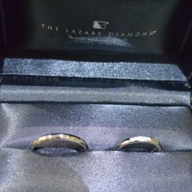 【ラザール ダイヤモンド(LAZARE DIAMOND)の口コミ】 初めはダイヤモンドが入っていないデザインにしようと思っていたけど、お…