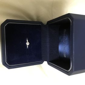 【銀座ダイヤモンドシライシの口コミ】 ダイヤモンドのグレーディングが希望するものがあったからです。特に、カ…