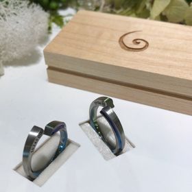 【SORA(ソラ)の口コミ】 指輪に色をつけられるというのが1番の決め手です。大好きなブルーとイエロ…