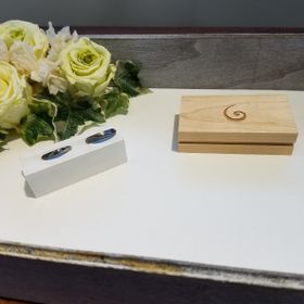 【SORA(ソラ)の口コミ】 デザインが良く、リングの内側に好きな色を入れることができること。また…