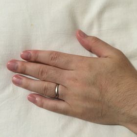 【LAPAGE(ラパージュ)の口コミ】 主人は職業上、シンプルなデザインのものしか着用できないので、そういう…