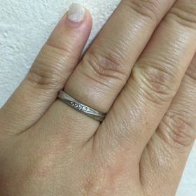 【ギンザタナカブライダル(GINZA TANAKA BRIDAL)の口コミ】 シンプルな中でもオシャレな感じが出ていること。デザイン性は派手でなく…