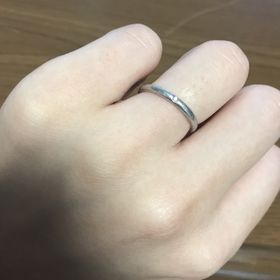 【【閉業】フラー・ジャコー(FURRER-JACOT)の口コミ】 旦那が指輪が苦手なのもあり、軽くてつけているのも分からない位の物が良…