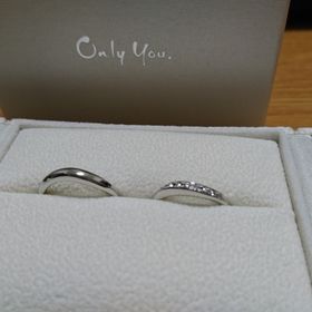 【Only You(オンリーユー)の口コミ】 何度も何度も試着しました。婚約指輪と重ねて着けたかったので、ピッタリ…