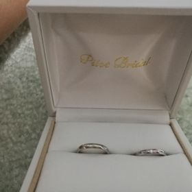 【PILOT BRIDAL(パイロットブライダル)の口コミ】 まずは高島屋限定につられて(笑)。
また、お値段的にも手が届きやすいもの…