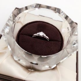 【JEWELRY  KAMATA(ジュエリーかまた)の口コミ】 シンプルだけどオシャレなデザインで、セミオーダーで選べるリングだった…