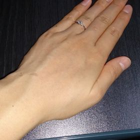 【ジュエリーツツミ(JEWELRY TSUTSUMI)の口コミ】 ダイヤモンドが大きすぎないので婚約指輪感もあるしちょっとしたお出かけ…