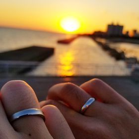 【Ptau(ピトー)】の口コミ 指輪をはめてみた時の感じが良かったです。指輪デザインもシンプルなものが...