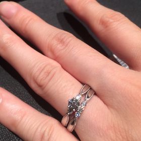 【エクセルコダイヤモンド(EXELCO DIAMOND)の口コミ】 外資系のブランドではなく、ダイヤにこだわりを持っているところで買いた…