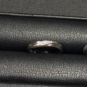 【エクセルコダイヤモンド(EXELCO DIAMOND)の口コミ】 婚約指輪をエクセルコさんで購入していたので、同じデザインで統一したい…