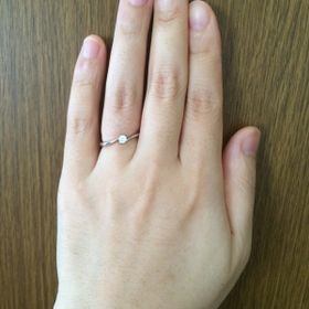 【ヴァンドーム青山(VENDOME AOYAMA)の口コミ】 シンプルな一つ石なのに、輝きがとても素晴らしかったので決めました。デ…