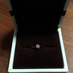 【アイプリモ(I-PRIMO)の口コミ】 プロポーズされた後、指輪を見に行かなきゃねという事で
購入予定もなくア…