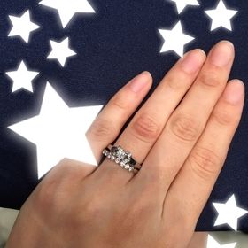 【銀座ダイヤモンドシライシの口コミ】 結婚指輪はシンプルな物を選びがちですが、シンプルな物より自分が好きな…