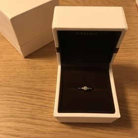 【アイプリモ(I-PRIMO)の口コミ】 色々と試着させて頂いた中で自分の中でしっくり来た物を選びました。
メイ…