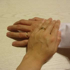 【LUCIE(ルシエ)の口コミ】 私たちが結婚指輪を決めるにあたっての絶対条件がイエローゴールドの素材…