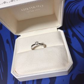 【MIKIMOTO(ミキモト)の口コミ】 国産ブランドを何店舗か検討し付け比べこちらのミキモトにしました。着け…