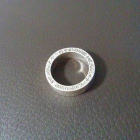 【Chrome Hearts(クロムハーツ)の口コミ】 旦那の仕事の都合上、あまりごてごてしたのはつけられないので、仕事中に…