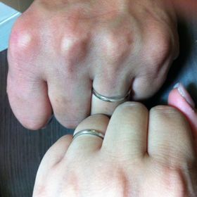 【ジュエリーツツミ(JEWELRY TSUTSUMI)の口コミ】 プラチナのシンプルな物でも、クロスしていたり、ねじれていたり、デザイ…