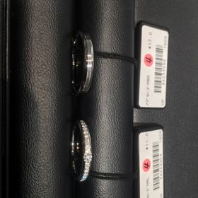 【ラザール ダイヤモンド(LAZARE DIAMOND)の口コミ】 エタニティリングを探していたら、他にはないこのデザインを見つけました…